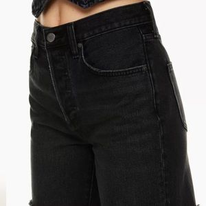 Aritzia Denim Forum Yoko Mid Thigh Shorts